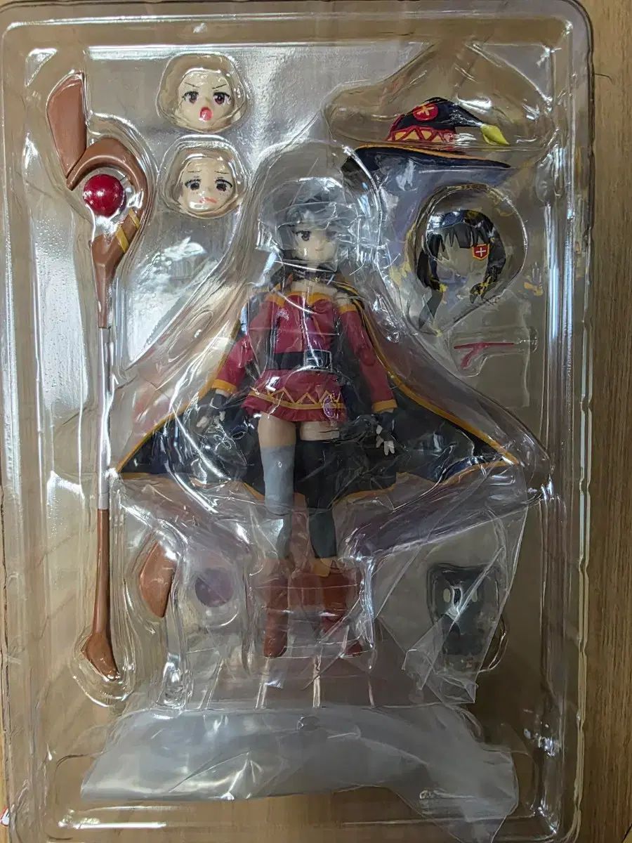 このすば めぐみん フィグマ 開封良品 販売します めぐみん - メルカリ