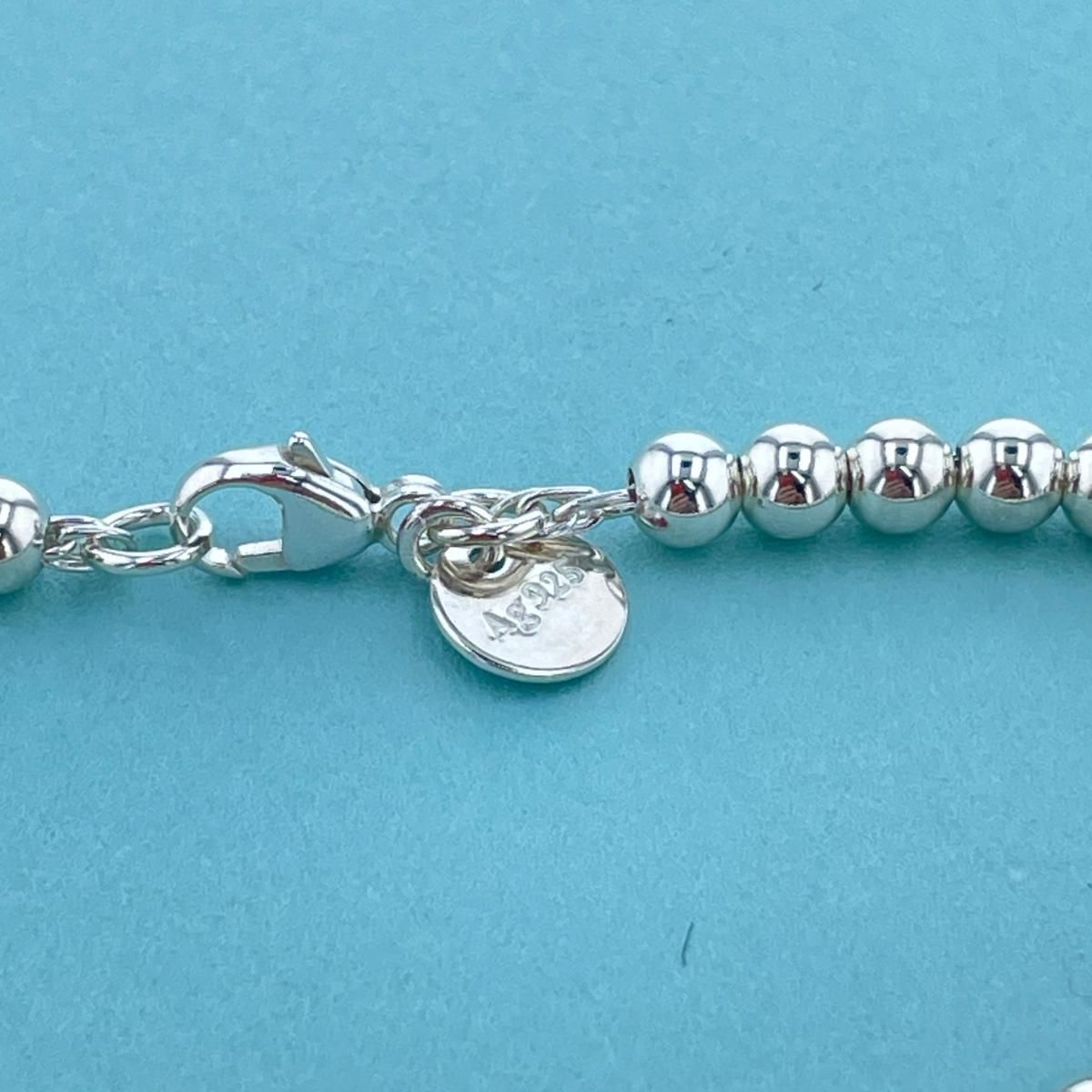 Tiffany & Co. リターントゥティファニー ビーズブレスレット レッド