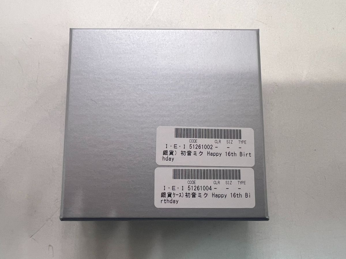 中古 開封済み】 初音ミク Happy 16th Birthday 公式カラー金貨＆銀貨 