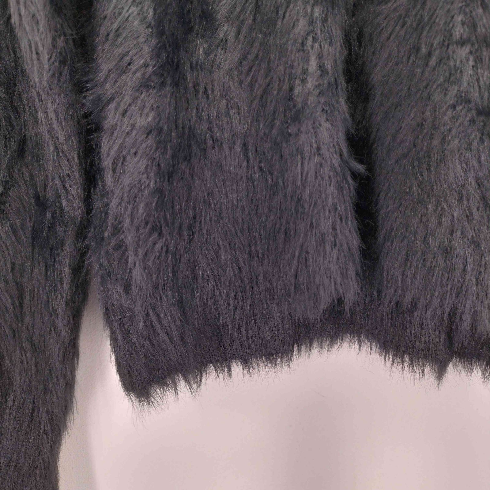 新品未使用 jentlouis Neck Pierce Shaggy Knit 【公式通販】