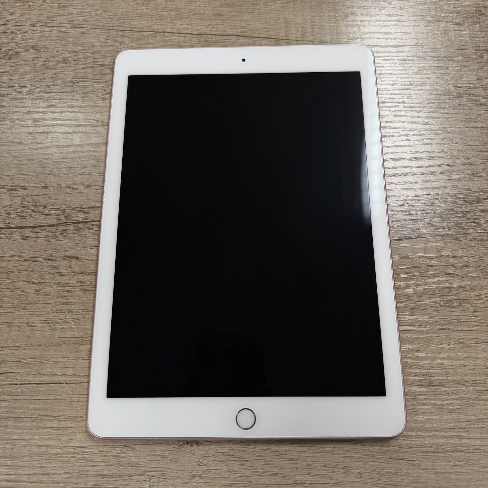 動作品SIMフリーiPadPro9.7インチ本体128GBジャンク品JGXQ5 Apple iPad