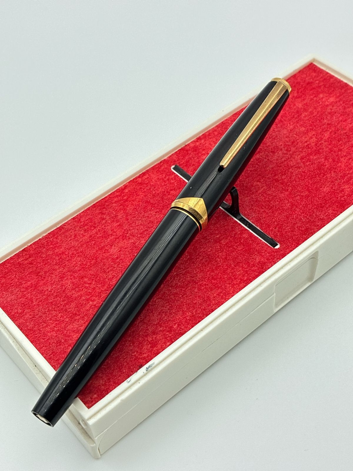 MONTBLANC/モンブラン 万年筆 750 ブラック/ゴールド 名前入り