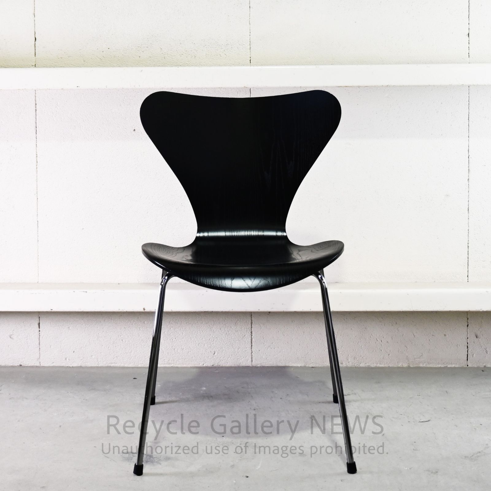 ○ FRITZ HANSEN SERIES 7 Black フリッツハンセン セブンチェア 黒 