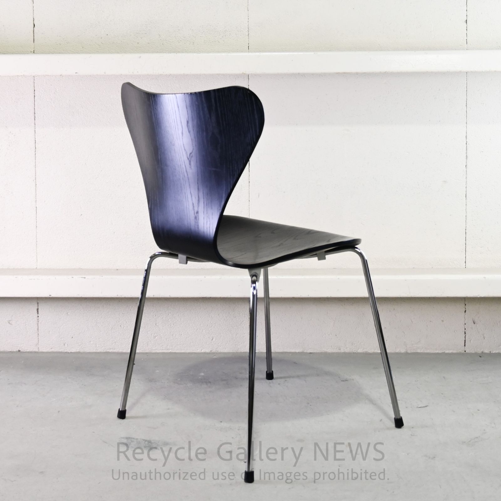 ○ FRITZ HANSEN SERIES 7 Black フリッツハンセン セブンチェア 黒