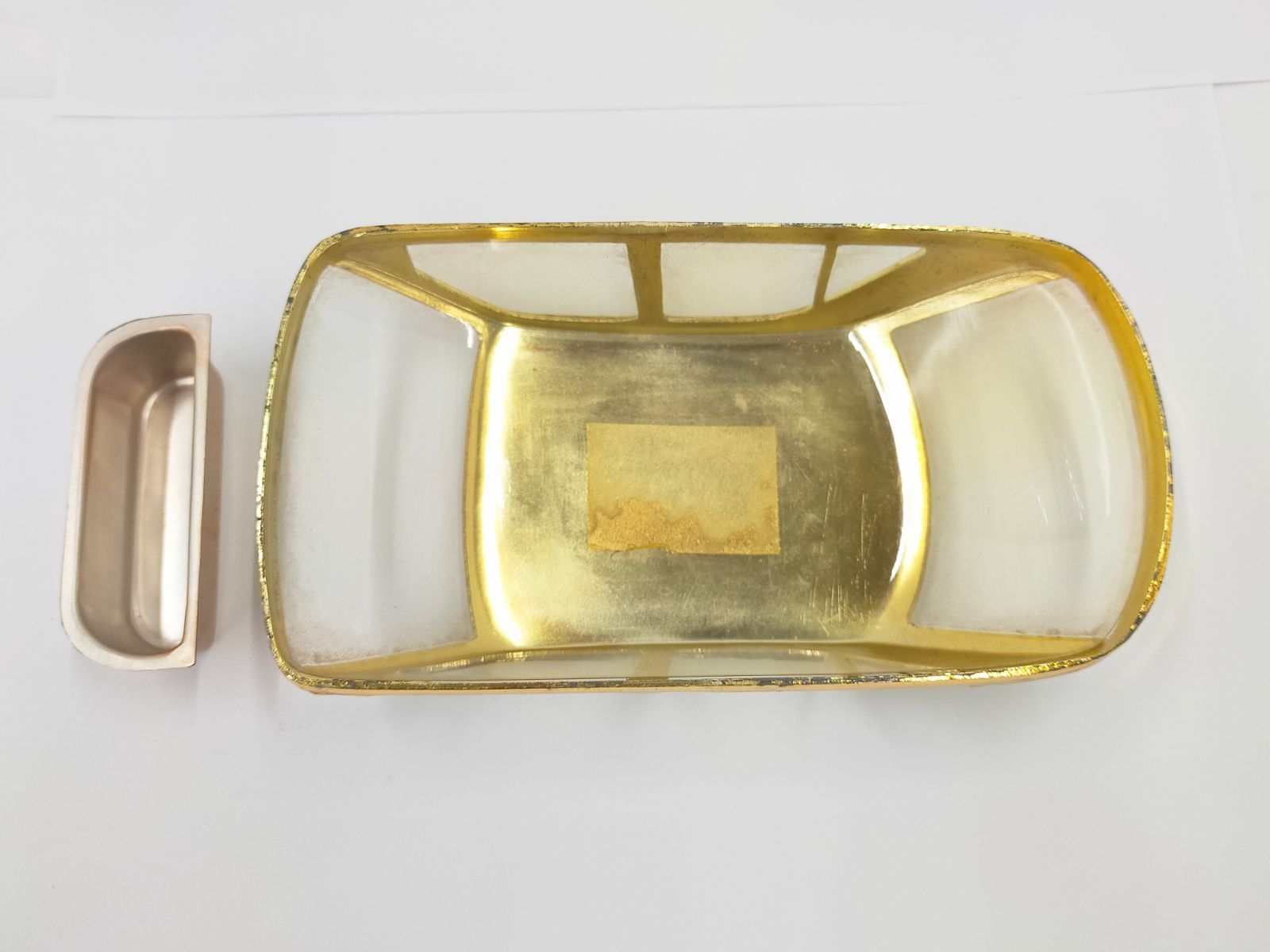 日産/NISSAN シーマ/CIMA シガレットケース 金属製 中古品 インテリア