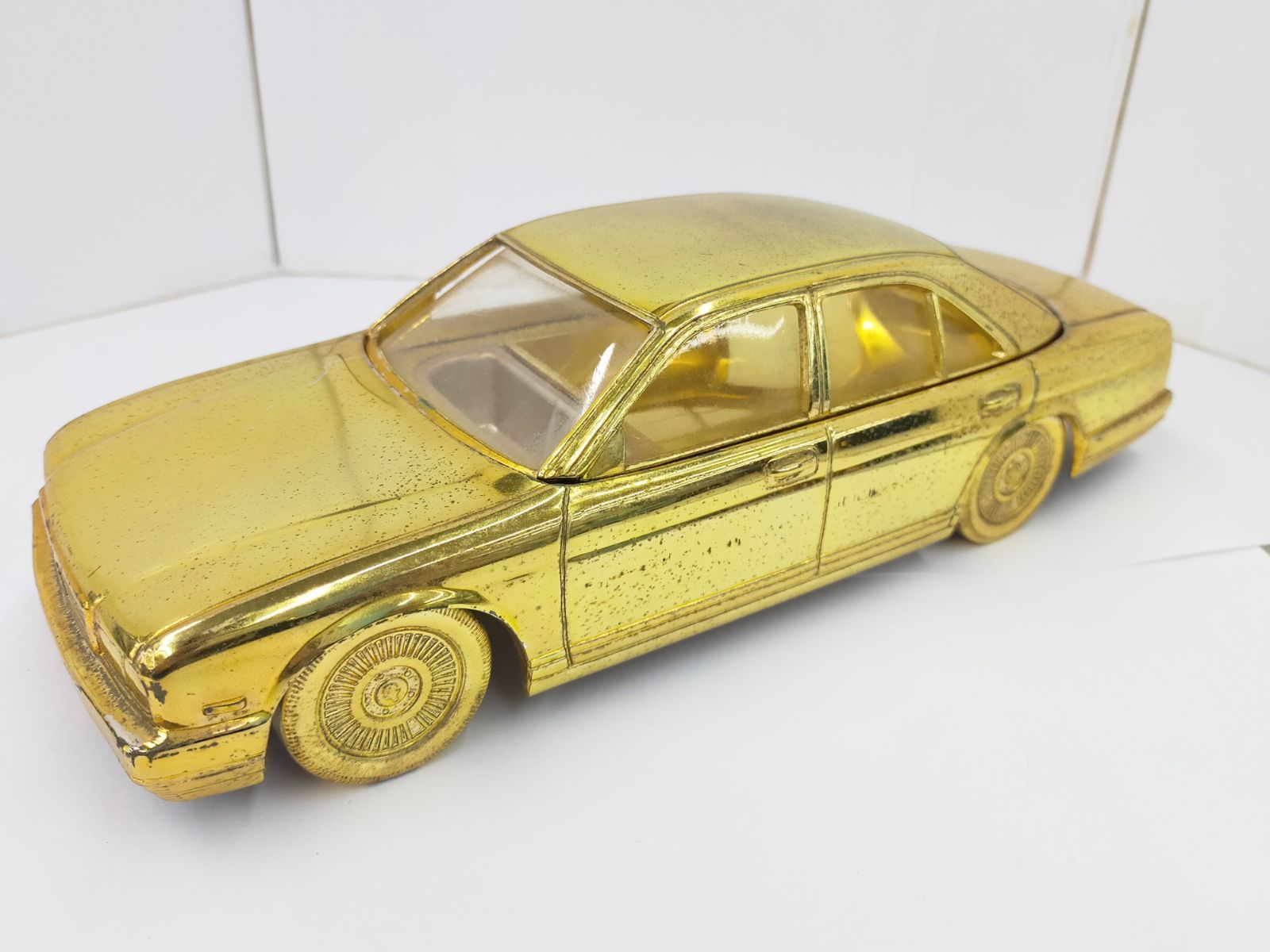 日産/NISSAN シーマ/CIMA シガレットケース 金属製 中古品 インテリア