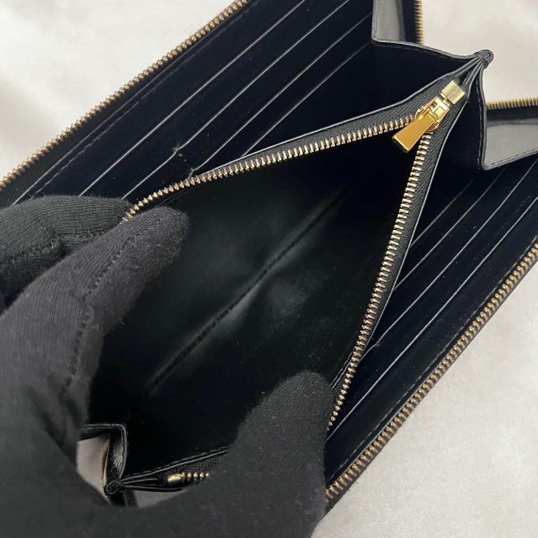 ◇極美品◇セリーヌ ラージジップウォレット トリオンフ×ゴールド金具 