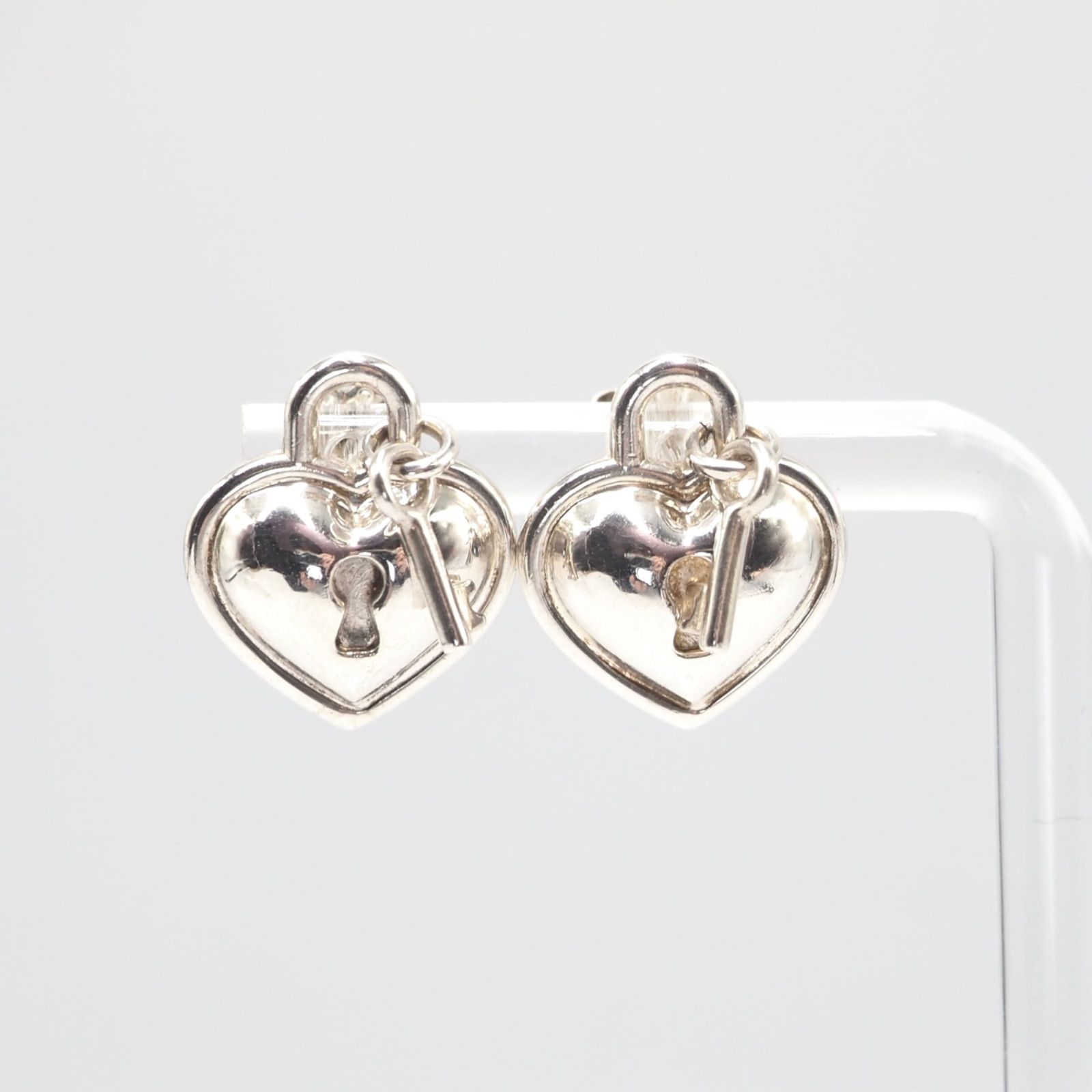 Tiffany&Co. ハートロック ピアス シルバー925 ティファニー - メルカリ