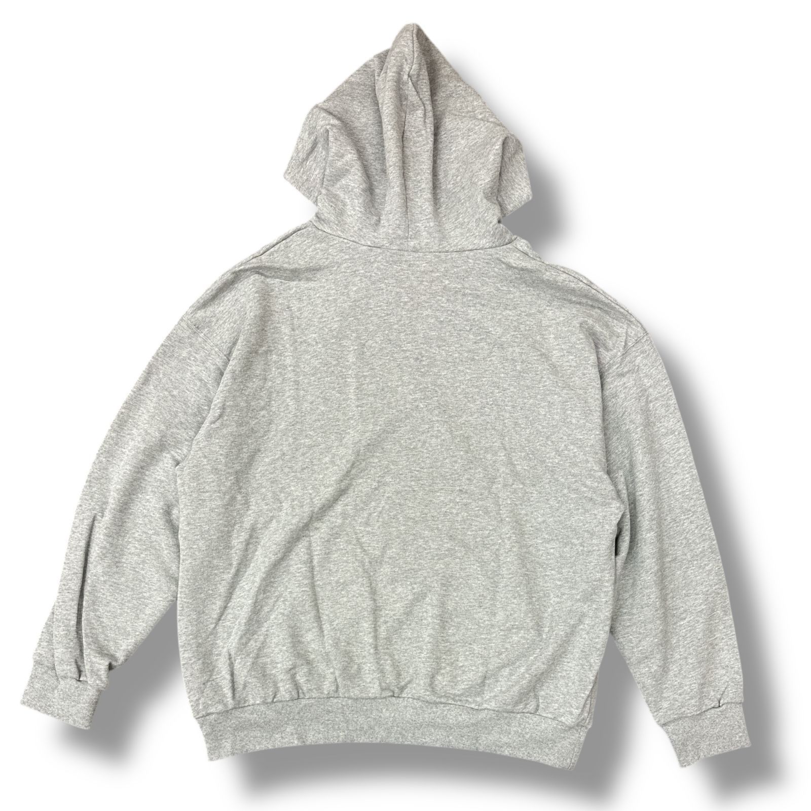 参考上代43780円 未使用 el conductorH 23AW Disney STONE DECORATED HOODED SWEATER  ストーンデコレーションフーディー スウェットパーカー コンダクター PD23ME03 グレー 2 （88893A） 参考上代43780円 未使用 el conductorH 23AW Disney STONE DECORATED
