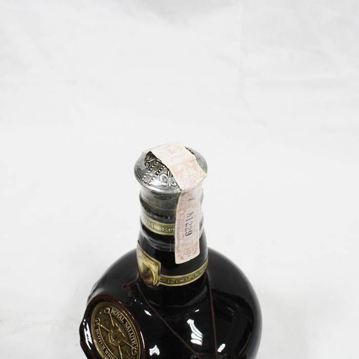 ロイヤルサルート21年 陶器ボトル 巾着付 未開栓 古酒 - メルカリ