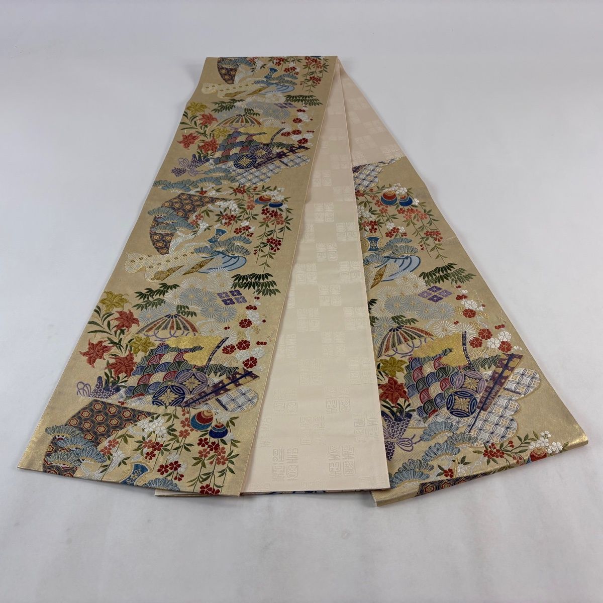 美品】 袋帯 秀品 吉祥秀宝 本金引箔袋 笠 扇 箔 金糸 金色 六通 正絹 