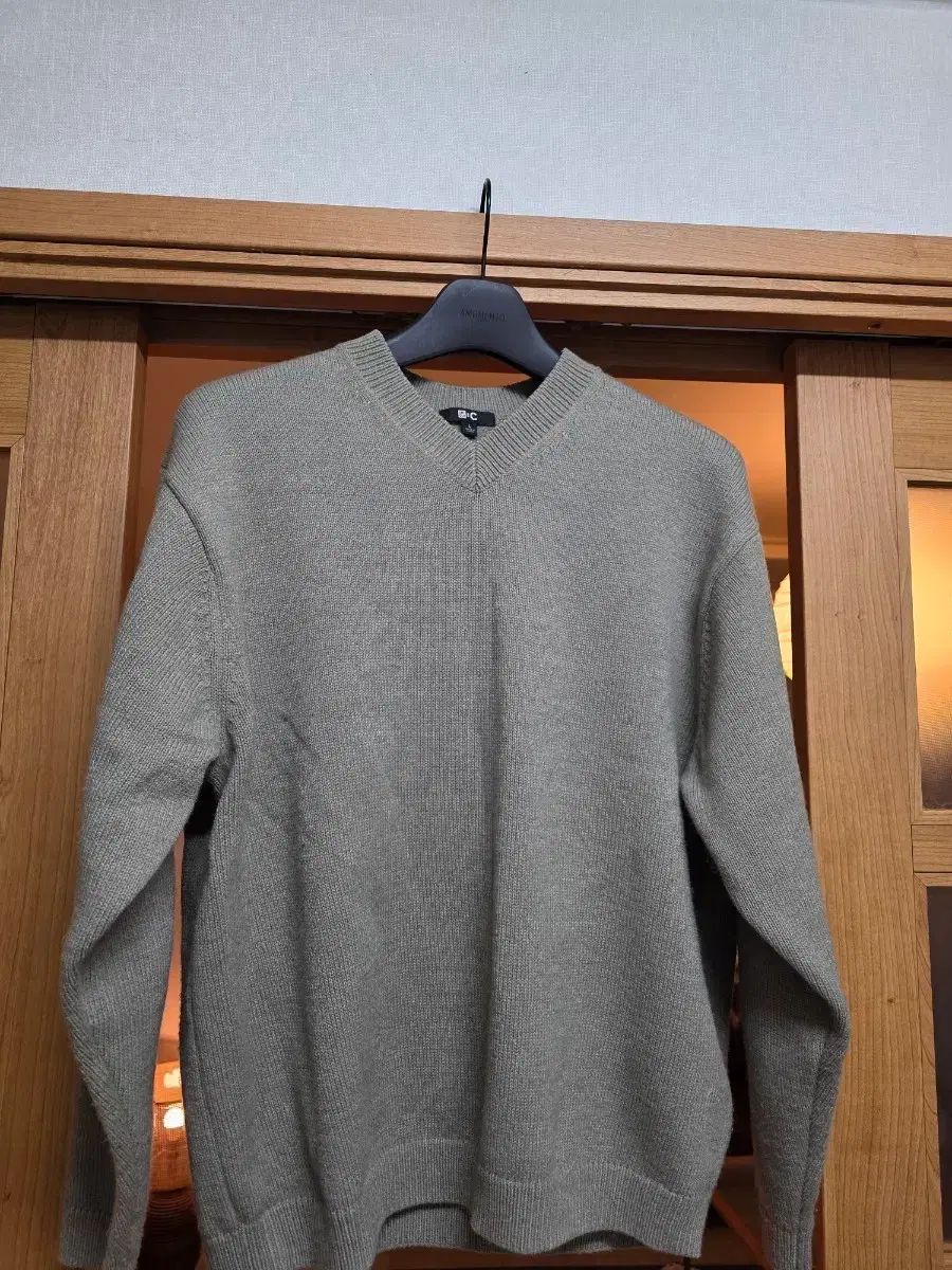 UNIQLO c リラックスド Vネック ニット L