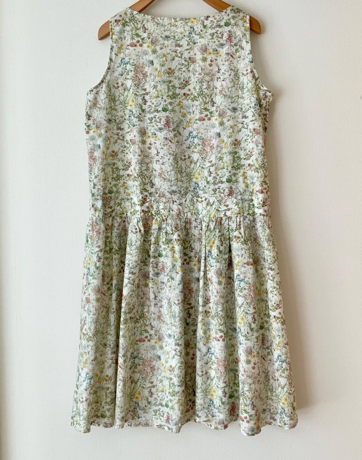 Parkes パークス】 リバティ Wild Flowers ワイルドフラワーズ柄 