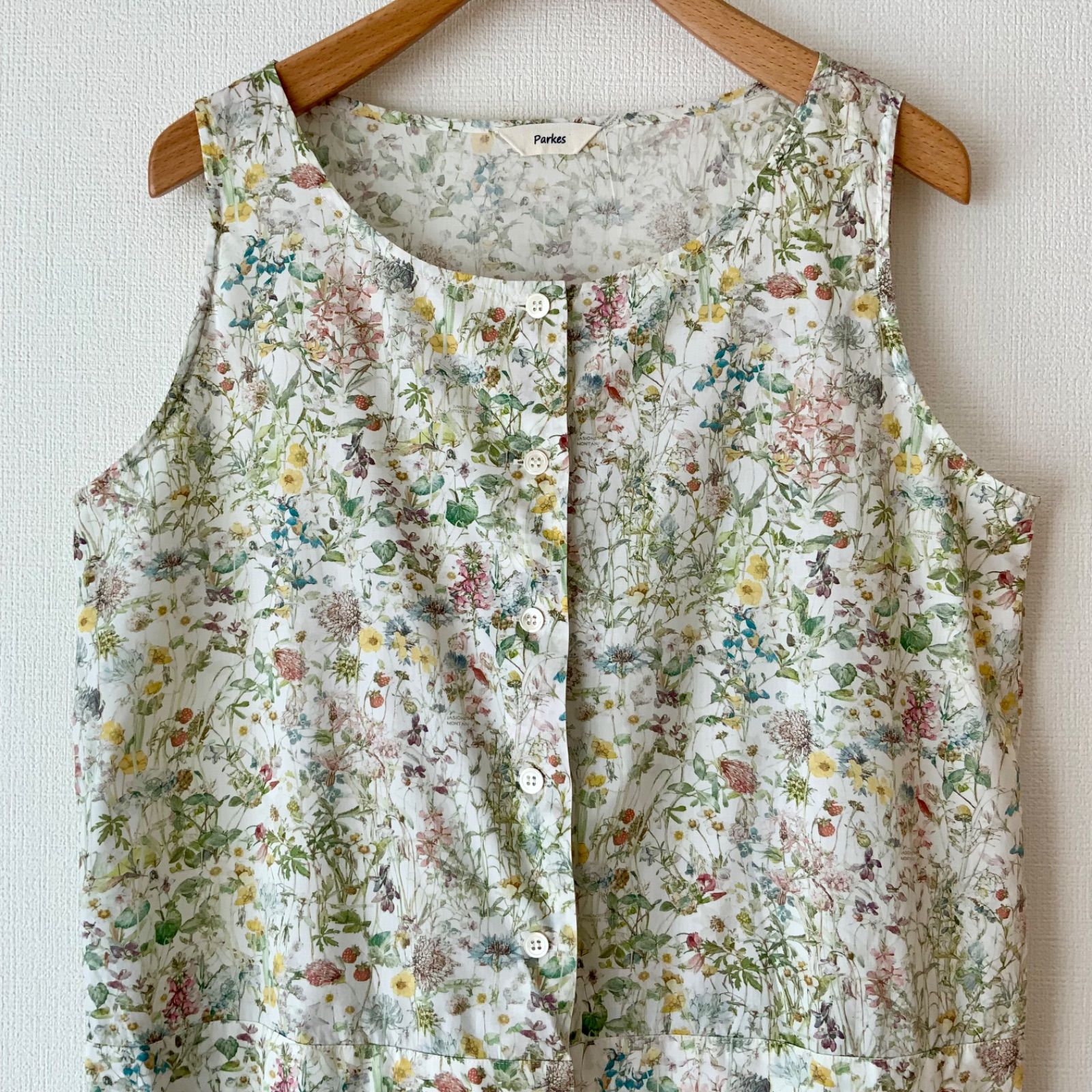 Parkes パークス】 リバティ Wild Flowers ワイルドフラワーズ柄