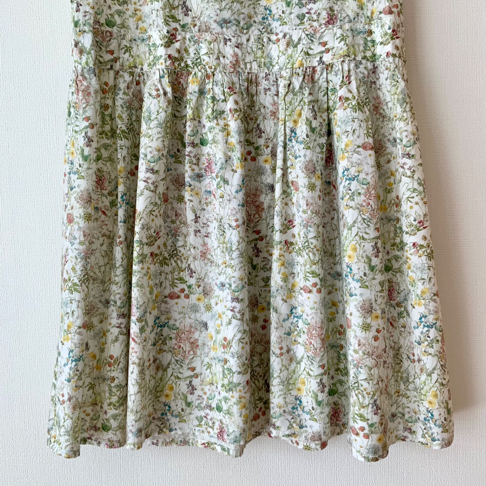 【Parkes】パークス　リバティ　花柄ワンピース　綿　コットン　M Parkes パークス】 リバティ Wild Flowers ワイルドフラワーズ柄