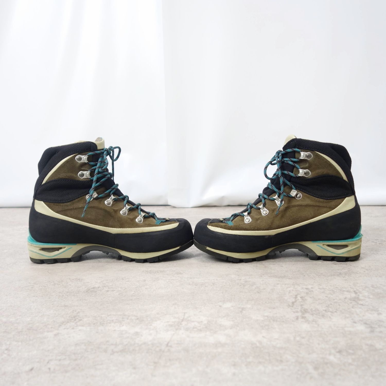 美品 スポルティバ La Sportiva TRANGO ALP EVO GTX - メルカリ 美品 スポルティバ La Sportiva TRANGO ALP EVO GTX - メルカリ