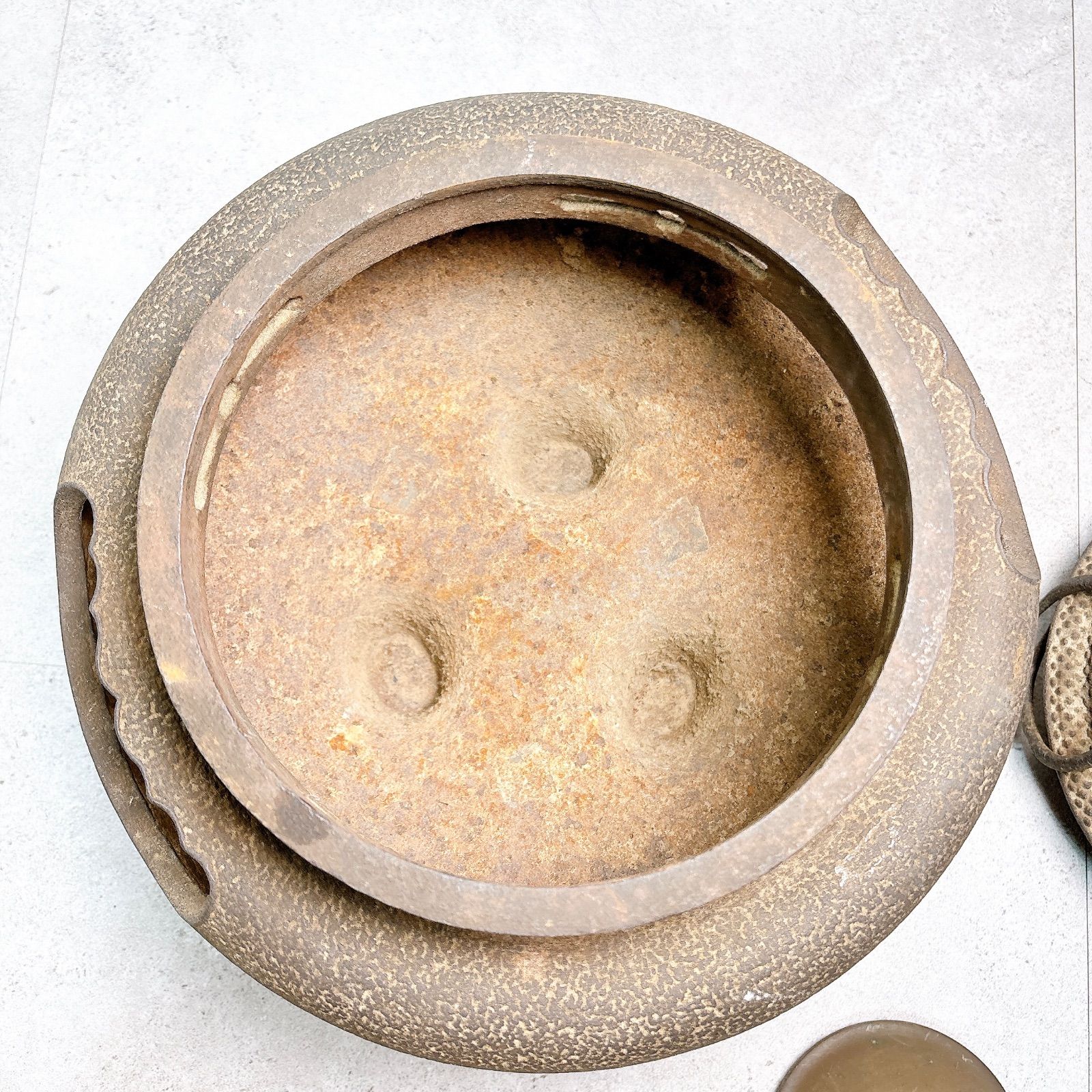 茶釜 風炉釜 風炉 茶道具 鉄製 茶道 炉釜 釜環付 蓋付 五徳不要 炉壇