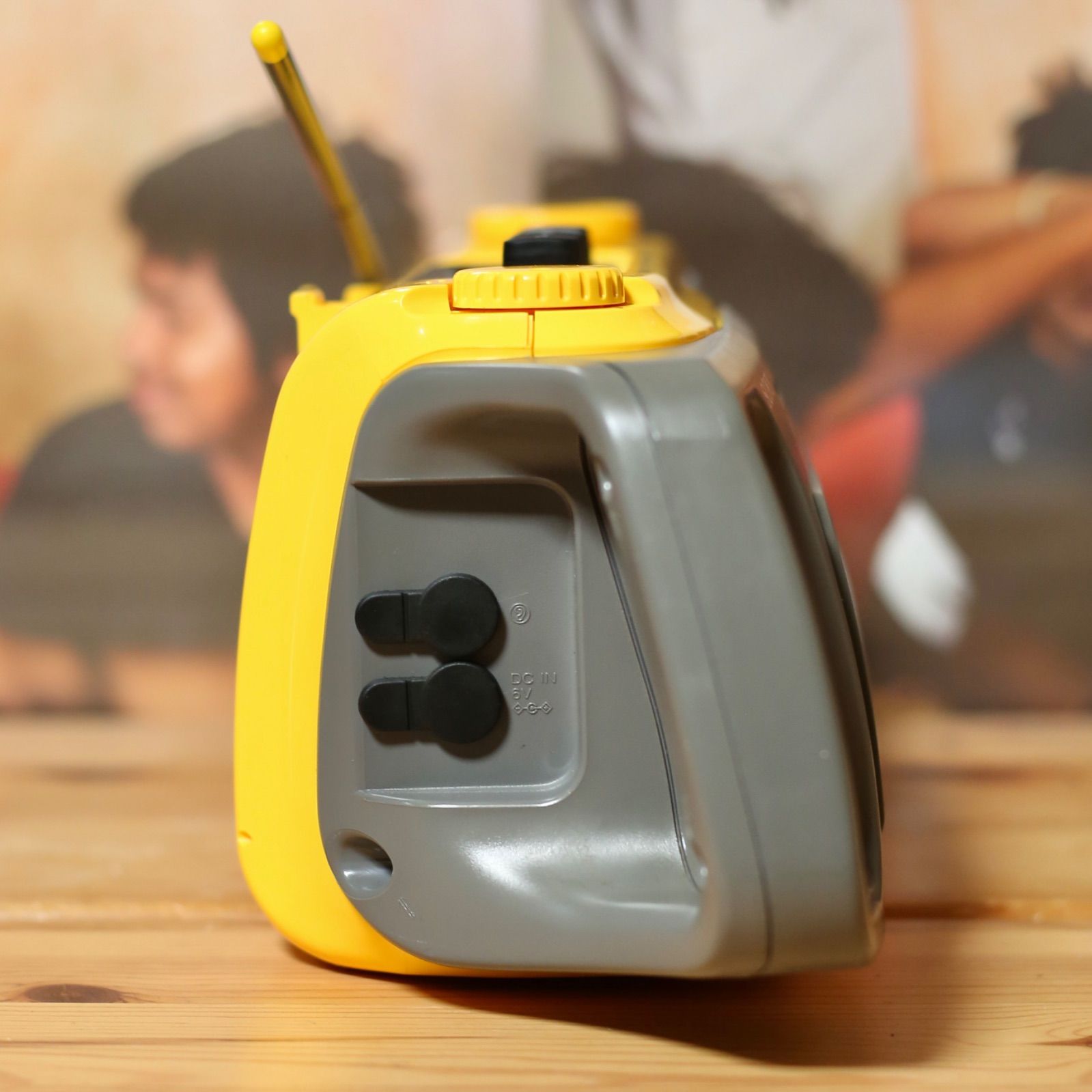 SONY SPORTS CFM-104 モノラルラジカセ 整備済 動作品 - メルカリ