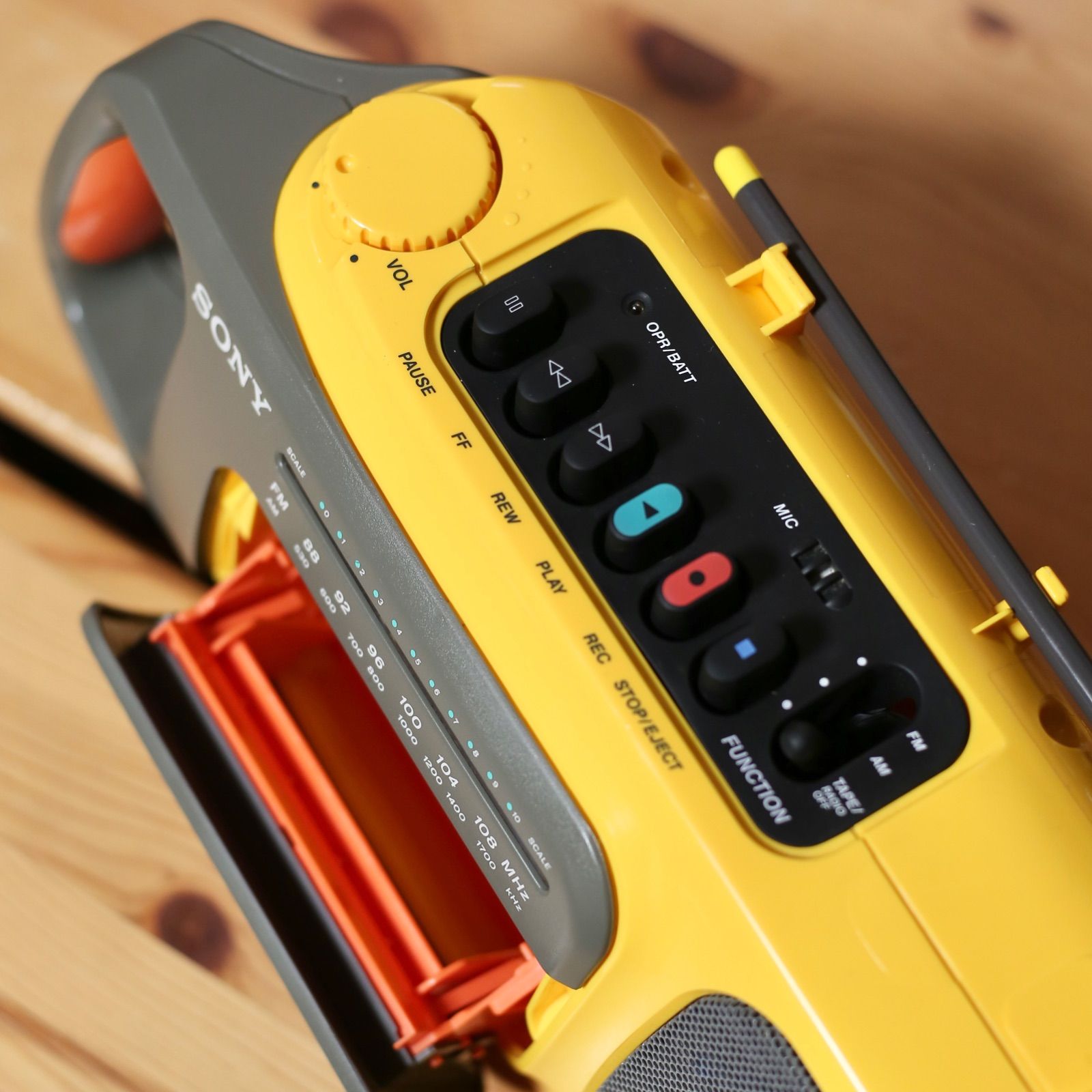 SONY SPORTS CFM-104 モノラルラジカセ 整備済 動作品 - メルカリ