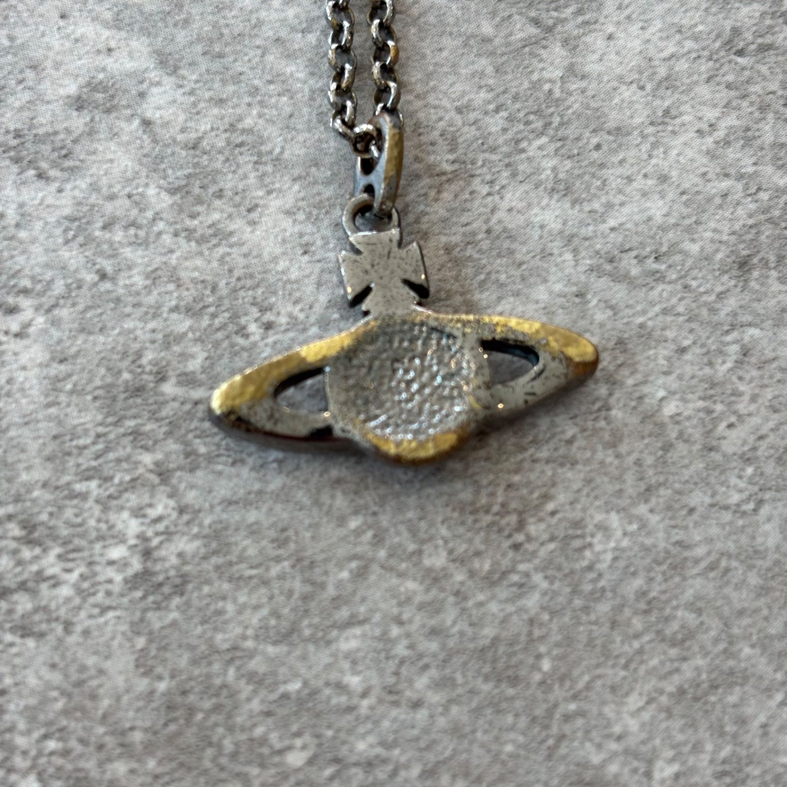 o）Vivienne Westwood オーブ ネックレス シルバー系 ペンダント 