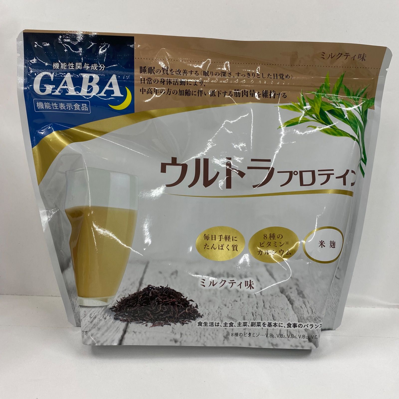 A9359 Curves カーブス ウルトラプロテイン ミルクティ味 394.2g A9359 Curves カーブス ウルトラプロテイン ミルクティ味 394.2g