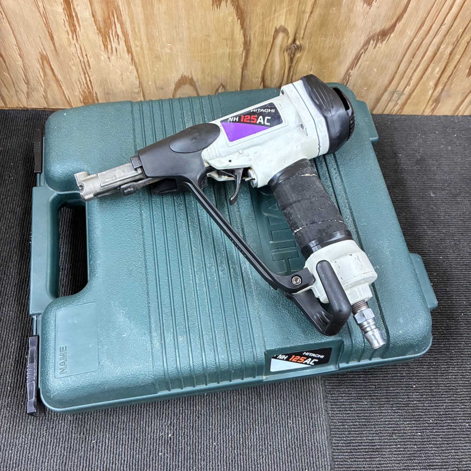 日立 HTACHI ハイコーキ(HiKOKI) 常圧ばら釘打ち機 NH125AC 【中古