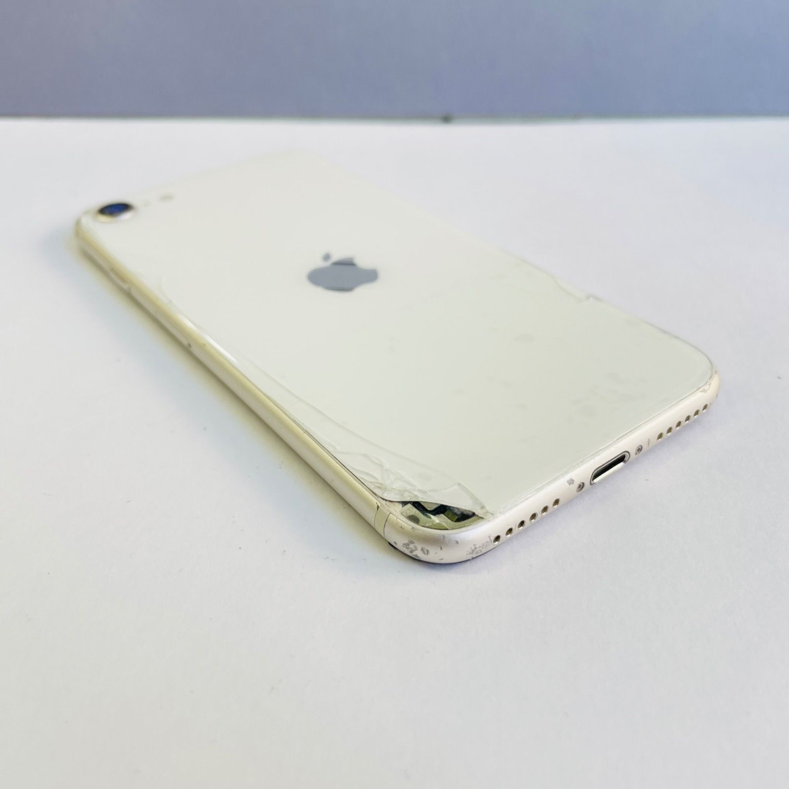 スマートフォン・携帯電話 iPhone SE3 64GB ホワイト SIMフリー ジャンク