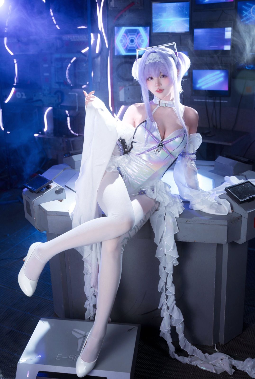 勝利の女神:NIKKE リバーレリオ コスプレ衣装 - メルカリ