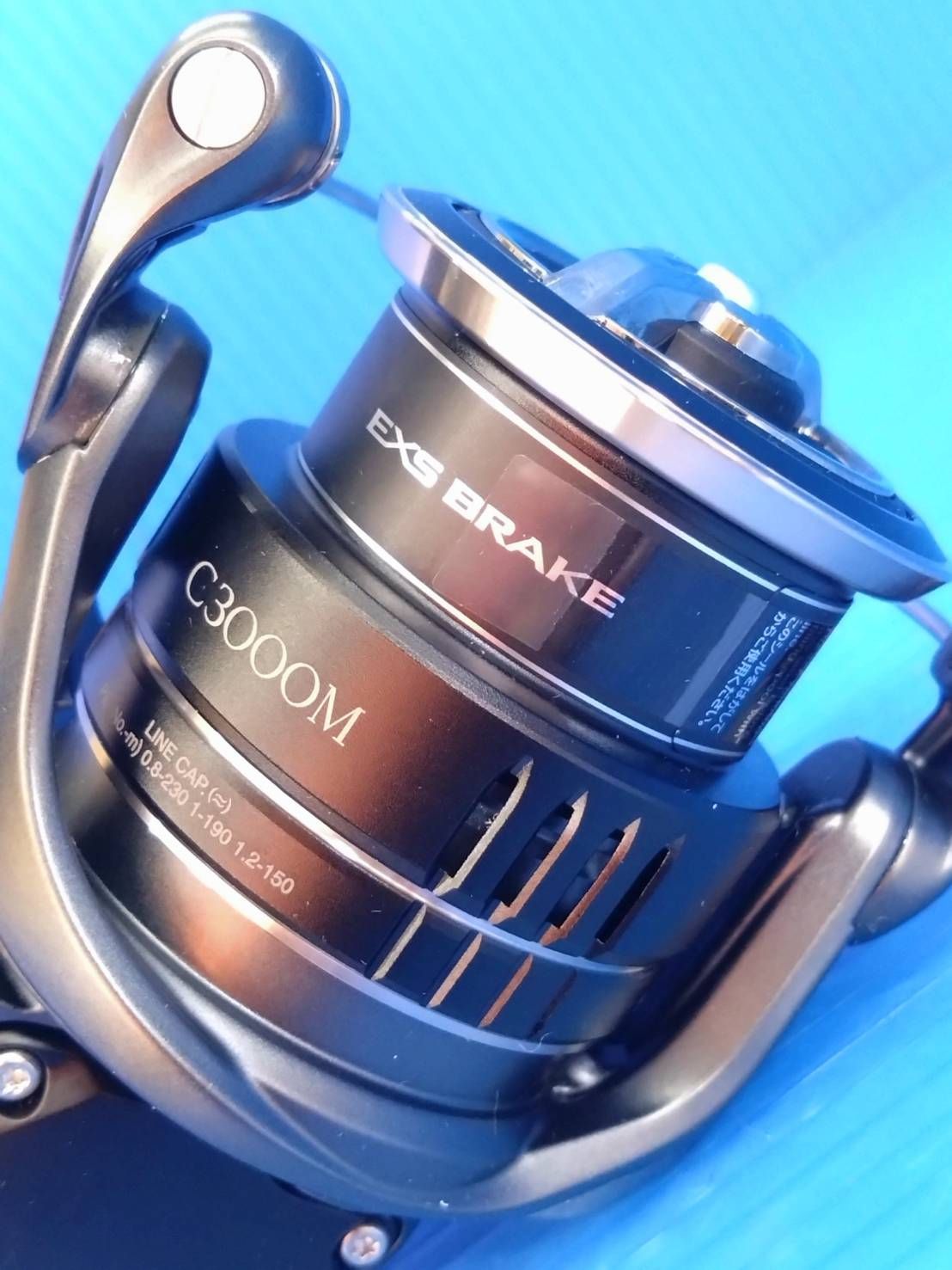 美品 日本製 シマノ 23ハイパーフォースLB C3000MHG スピニング