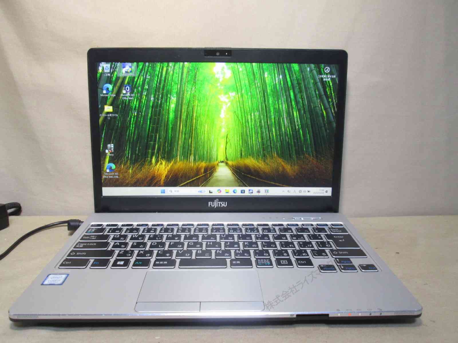 富士通 FMV LIFEBOOK WS1/D2【M.2 SSD搭載】 Core i7 8550U