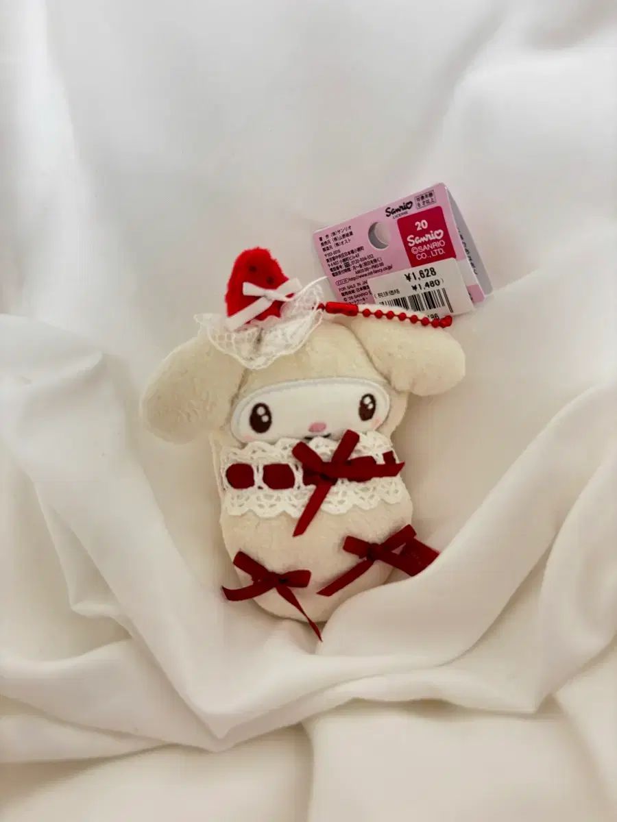 新品 日本 サンリオ マイメロディ ぬいぐるみ キーホルダー マイ