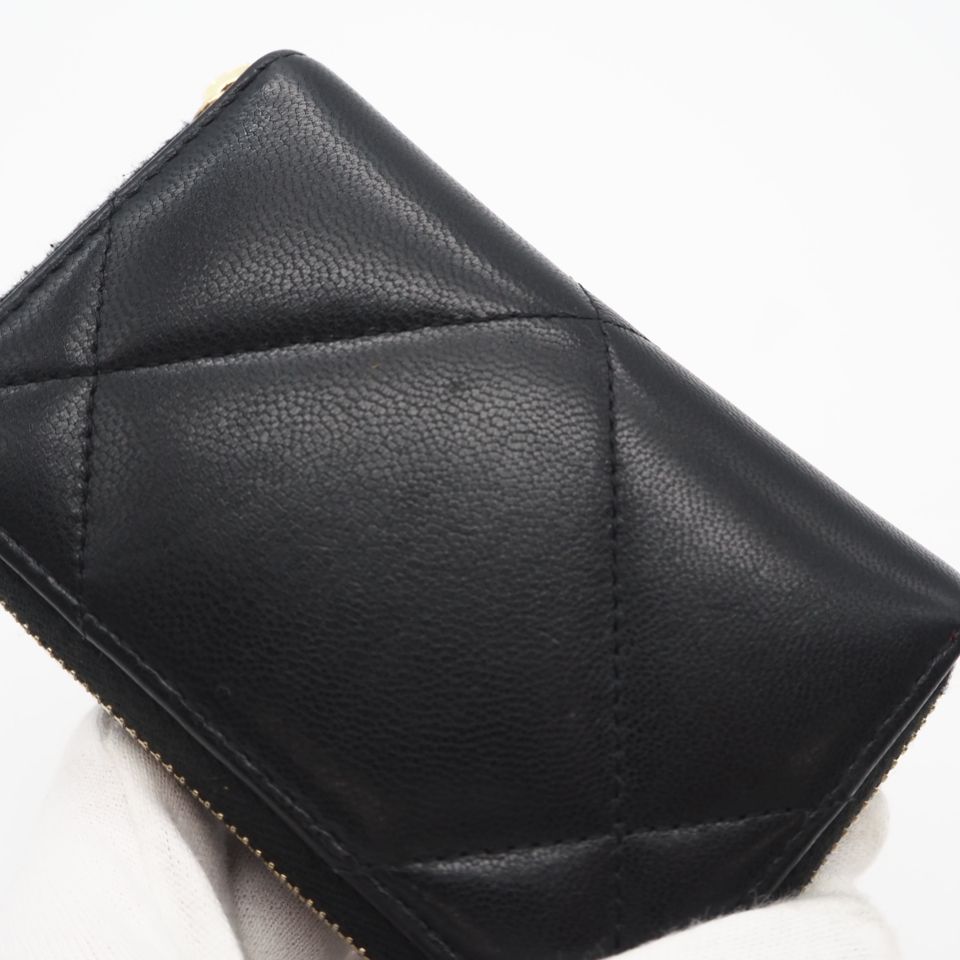 専用出品 CHANEL マトラッセ ケース ☆3日以内返品可☆ 美品 CHANEL シャネル マトラッセ シャネル19