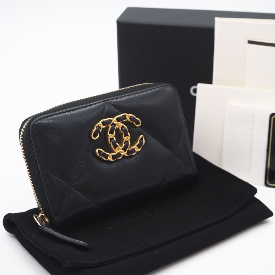 ☆3日以内返品可☆ 美品 CHANEL シャネル マトラッセ シャネル19