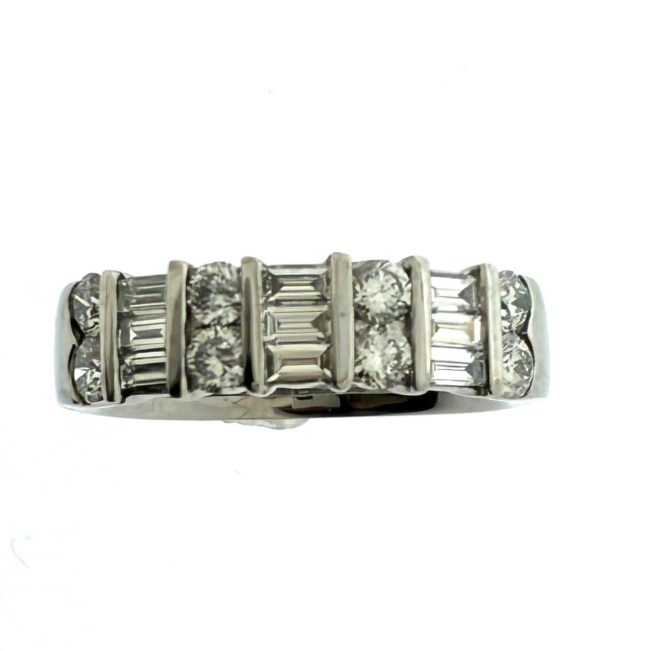 新品仕上済み K18WG 天然 ダイヤモンド リング 5.63g 11.5号 D:1.00ct 