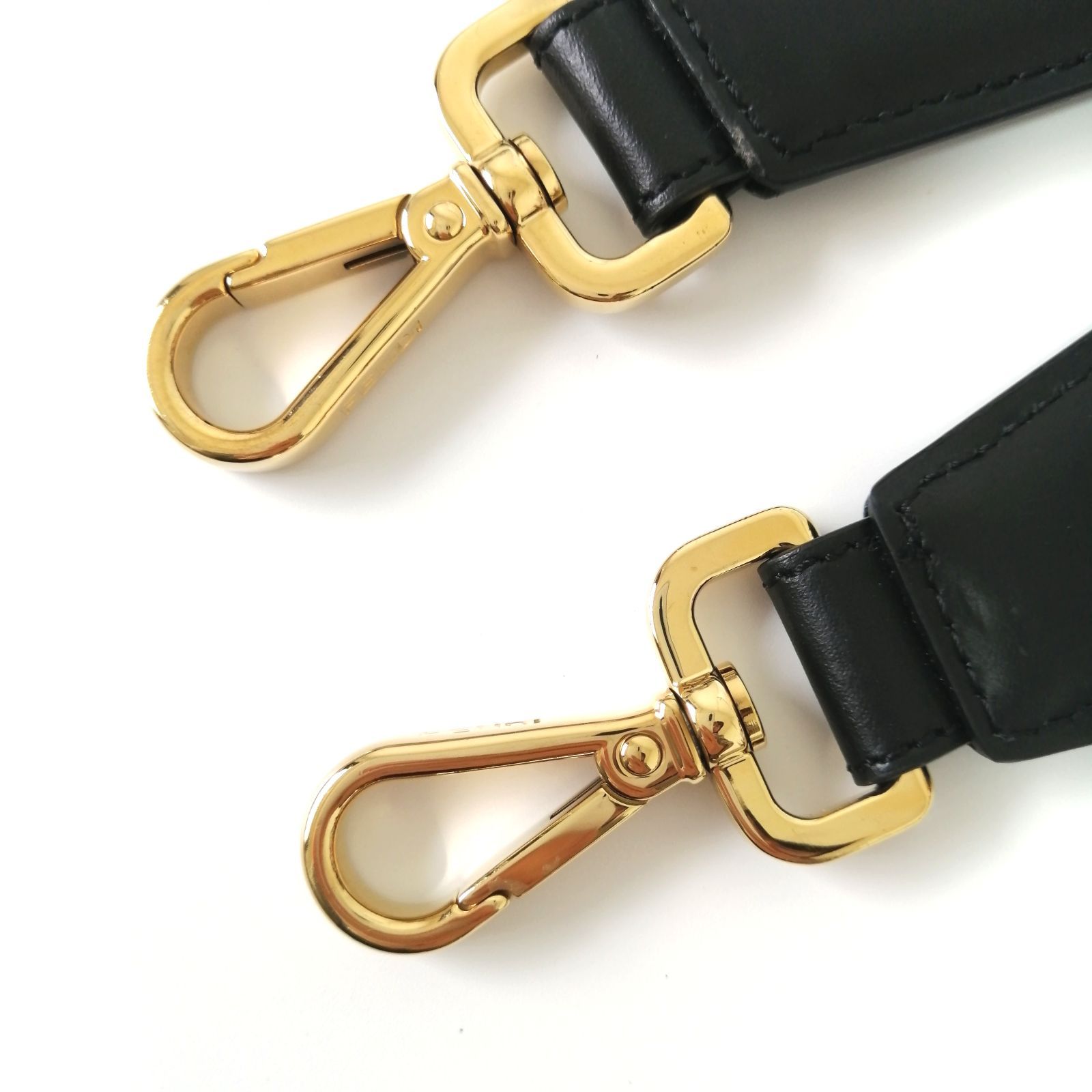 美品 フェンディ FENDI ストラップユー ショルダーストラップ