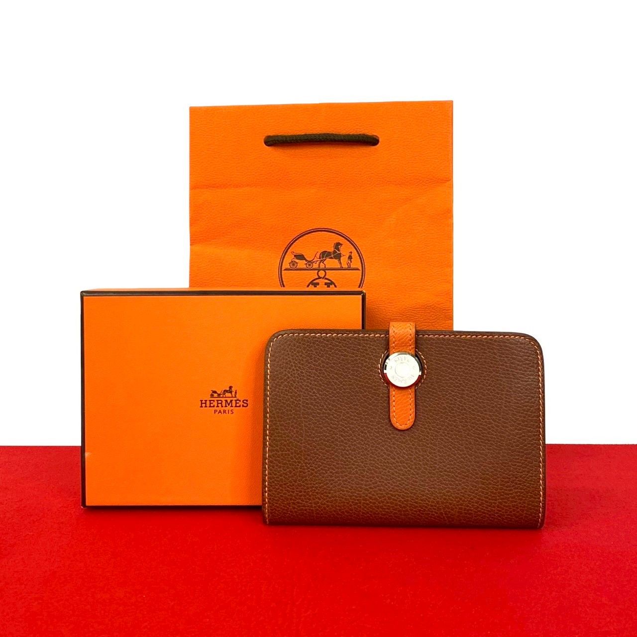 ほぼ未使用 箱付き □L 刻印 HERMES エルメス ドゴン コンパクト