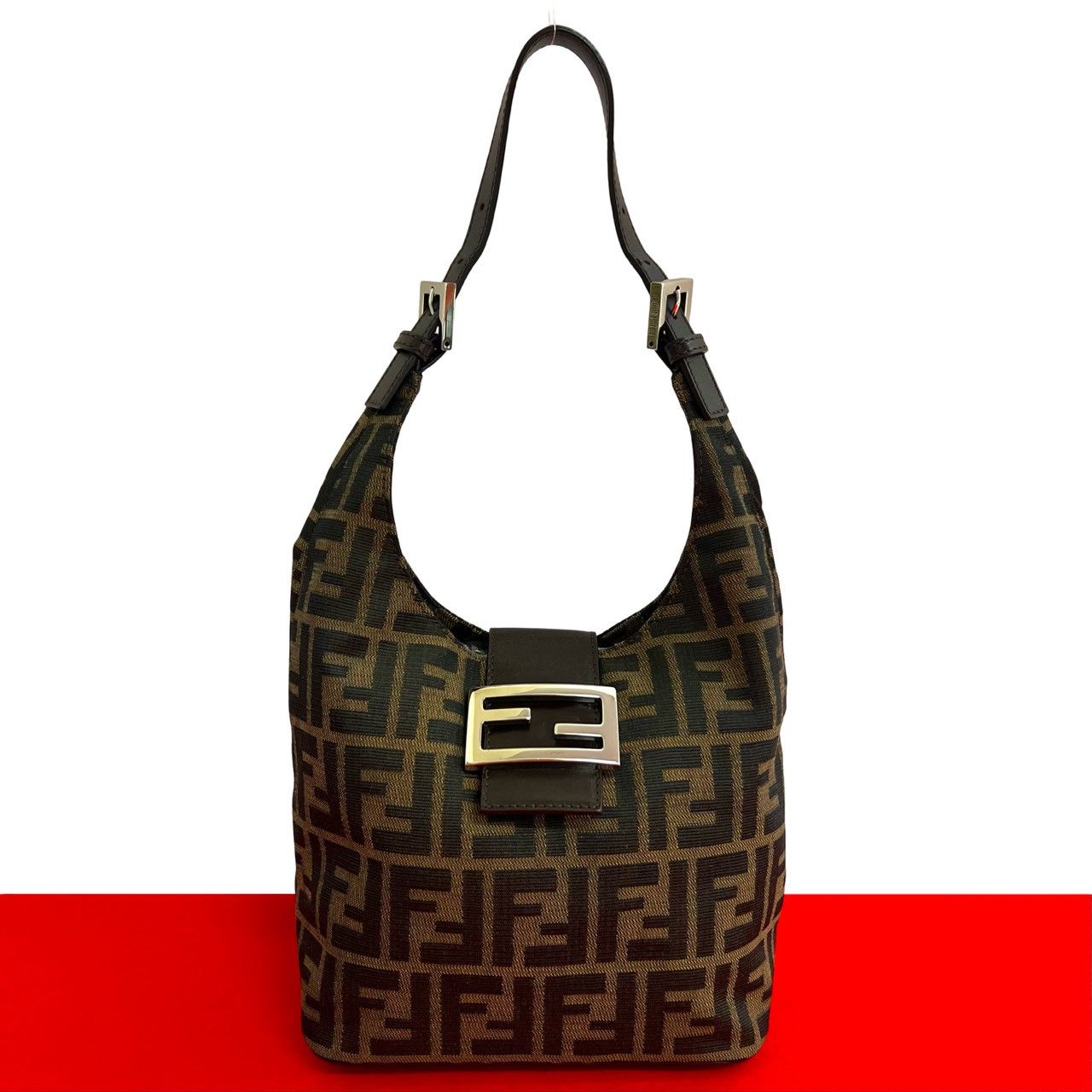 美品!!FENDI フェンディ ズッカ キャンバス レザー ハンドバッグ
