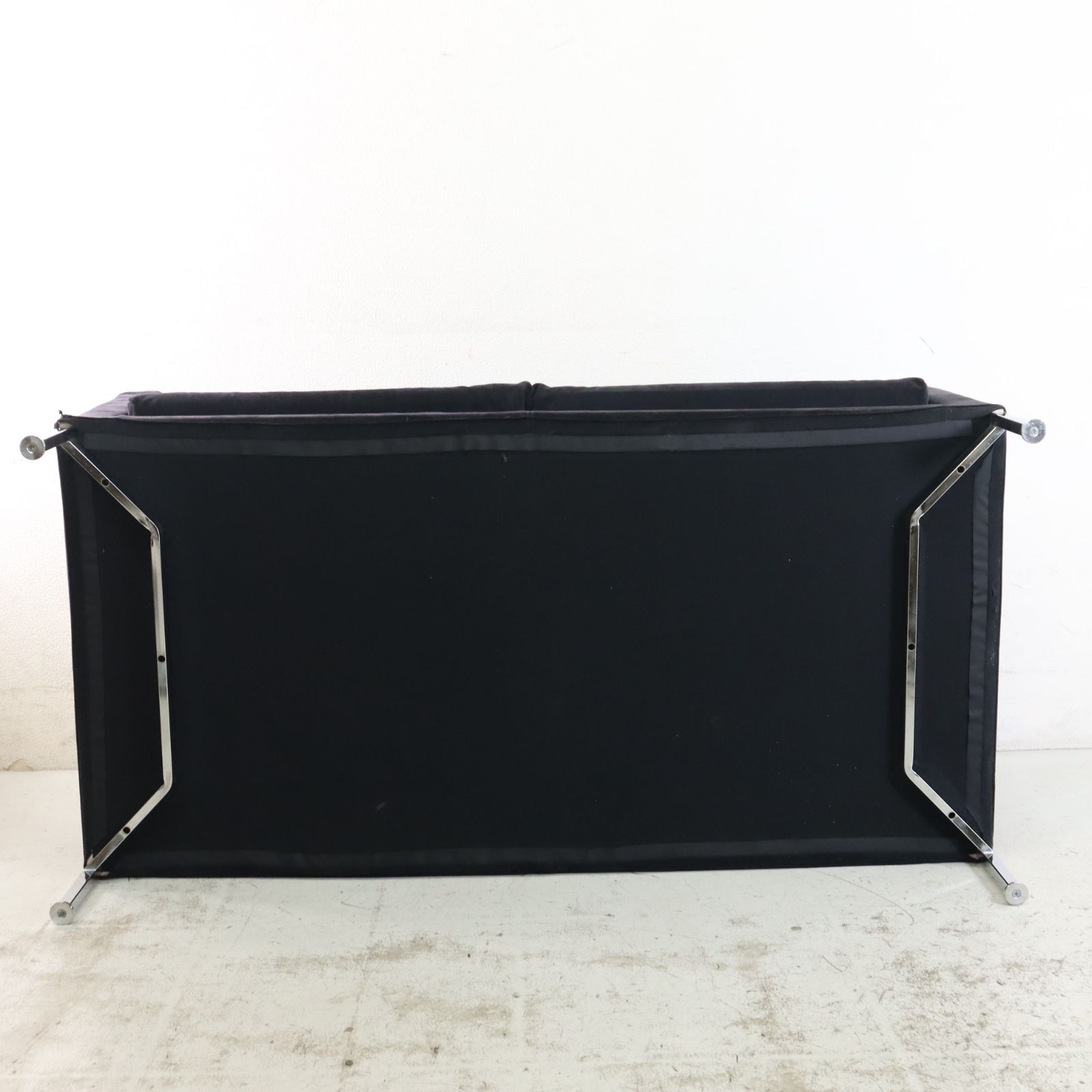 展示品◆Cassina ixc カッシーナ イクスシー ピエロ・リッソーニ◆BOX small ボックススモール◆2人掛け ソファ◆定価33万円　買取帝国　朝霞店 訳有セール品／ Cassina ixc. カッシーナイクスシー ボックス スモール