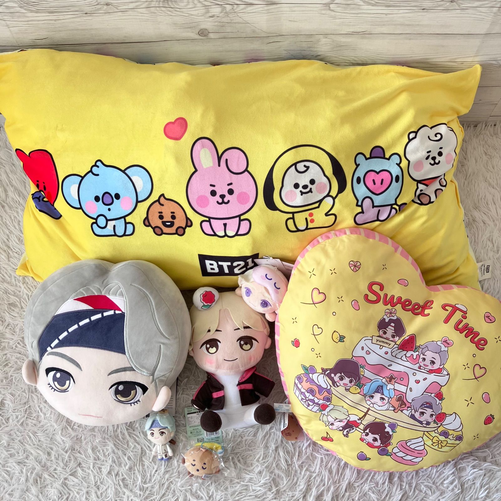 BTS BT21 TinyTAN タグあり多数 ぬいぐるみ 大量まとめ売り タイニー 