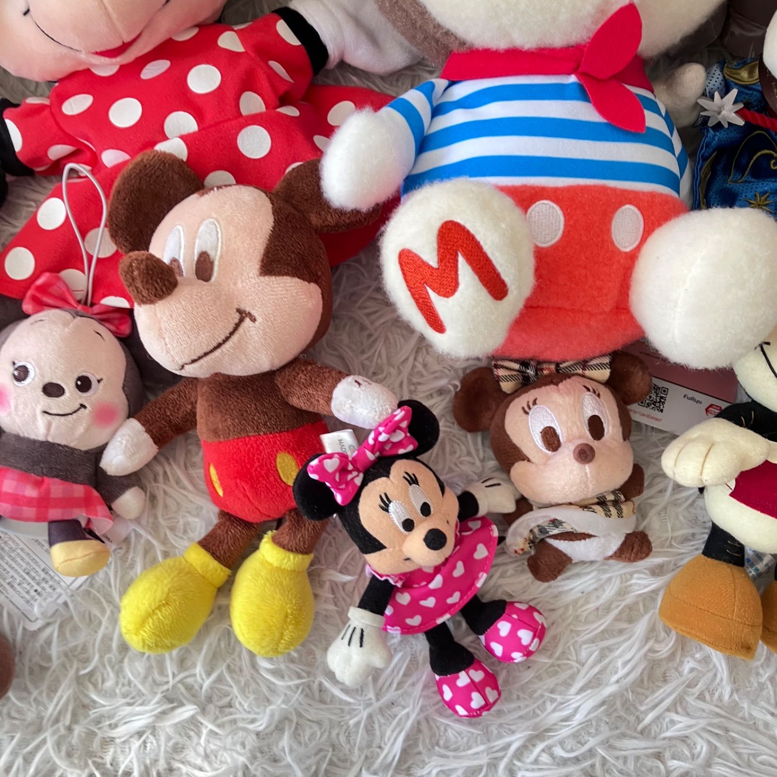 ディズニーリゾート ミニー セット まとめ売り Disney ディズニー ミッキー ミニー ぬいぐるみ 22点セット 大量まとめ