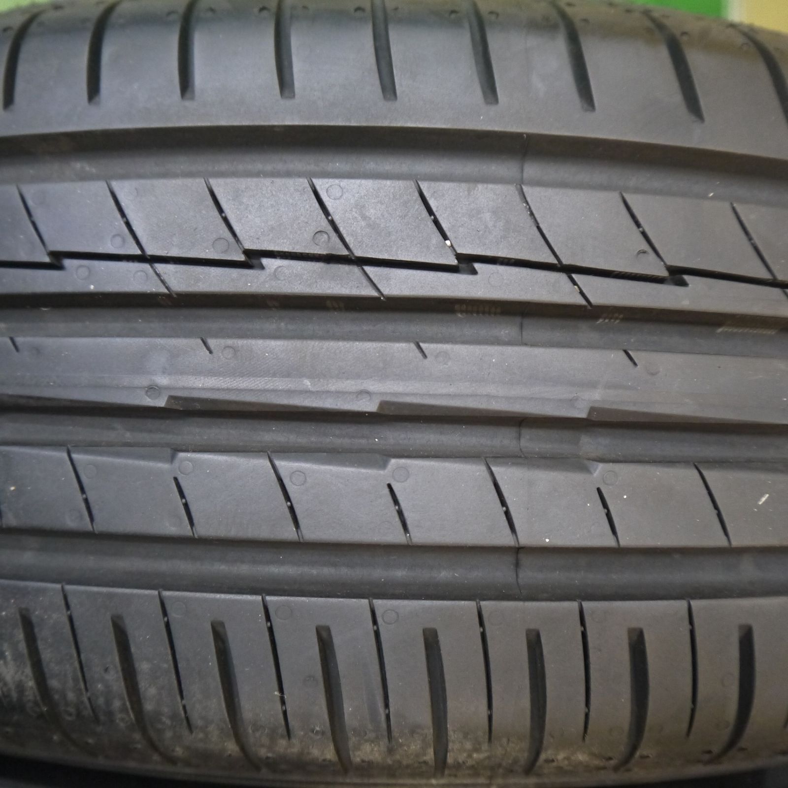 185/70R14バリ溝 ZACK ホイール トーヨータイヤ 185/70R14 バリ溝 セット