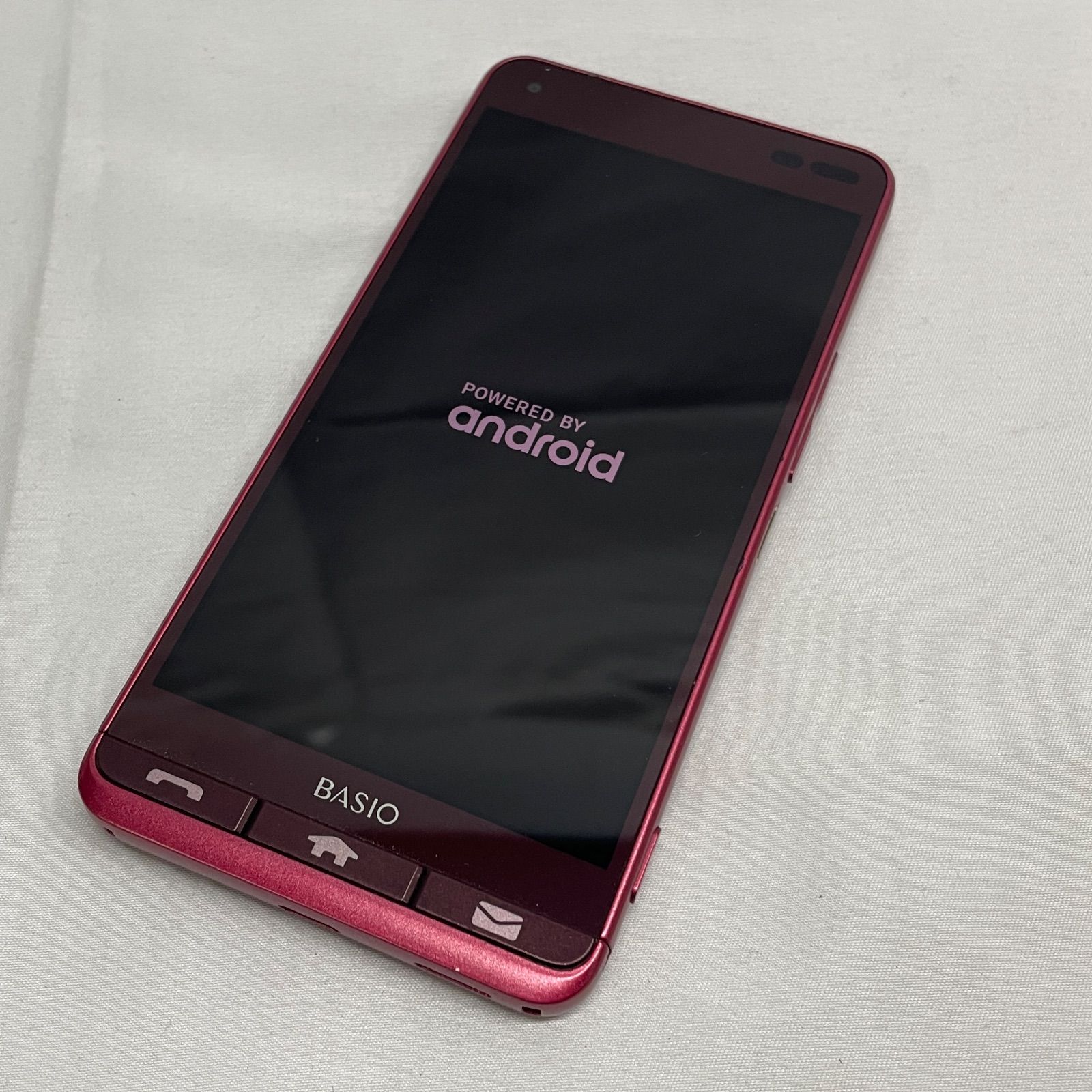 au 京セラ BASIO3 KYV43 レッド 中古 スマホ - メルカリ