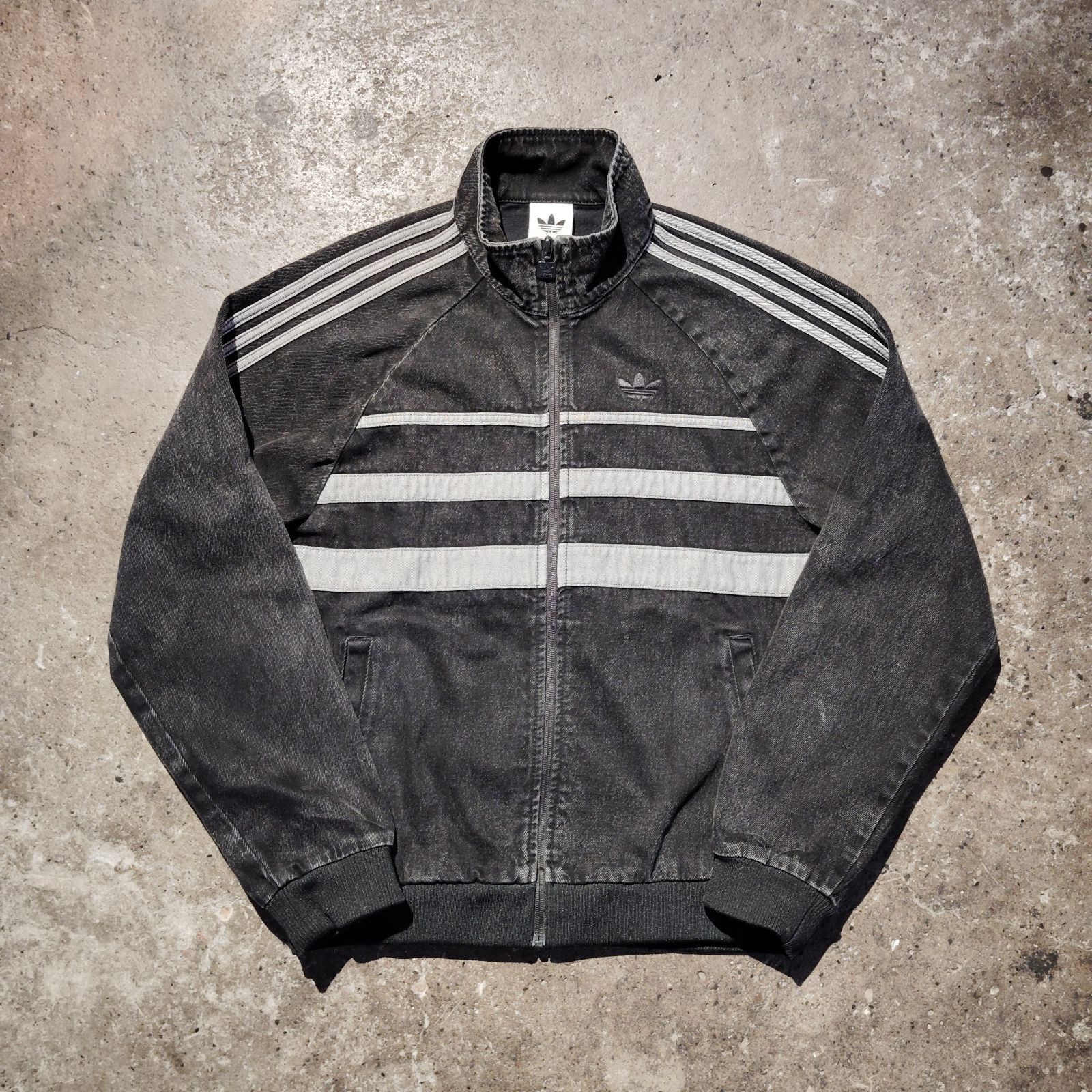 adidas アディカラー ファースト ブラックデニム JW5883 アディダス