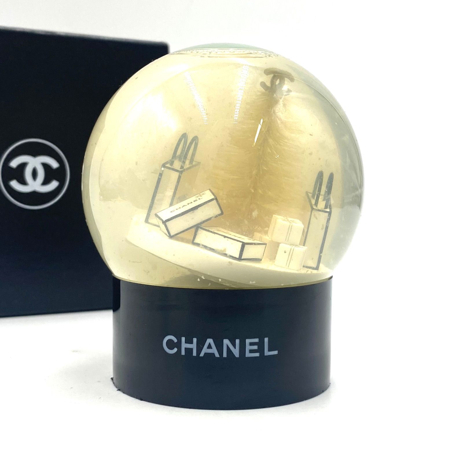 CHANELシャネル スノードーム オブジェ 置き物 クリスマス ショッパー 