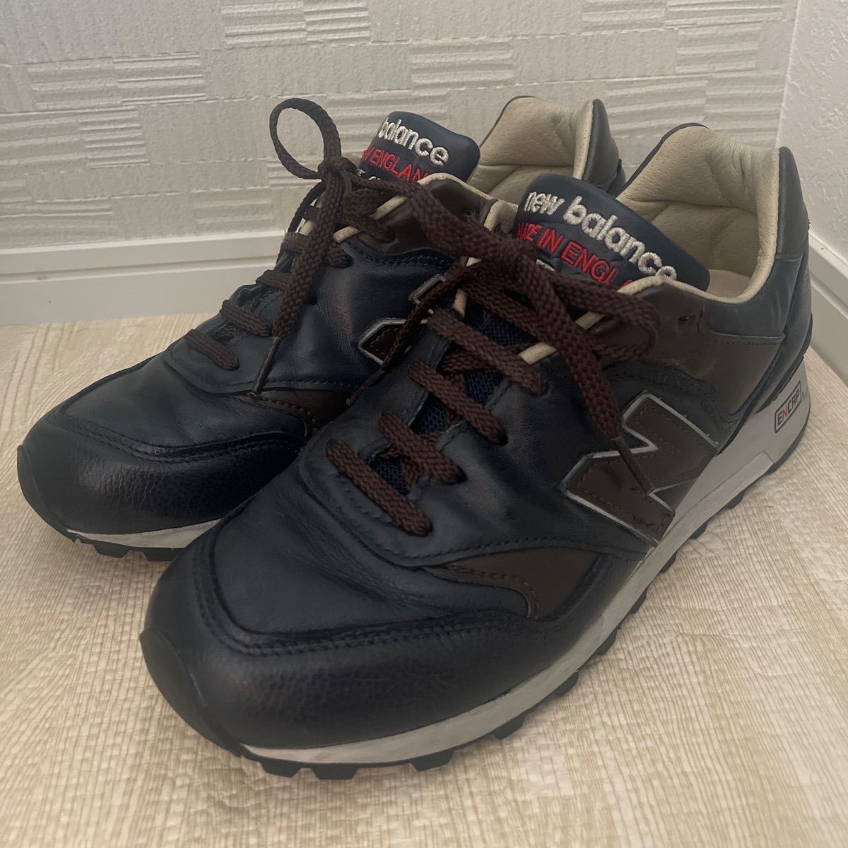 new balance ニューバランス M577GNB - メルカリ