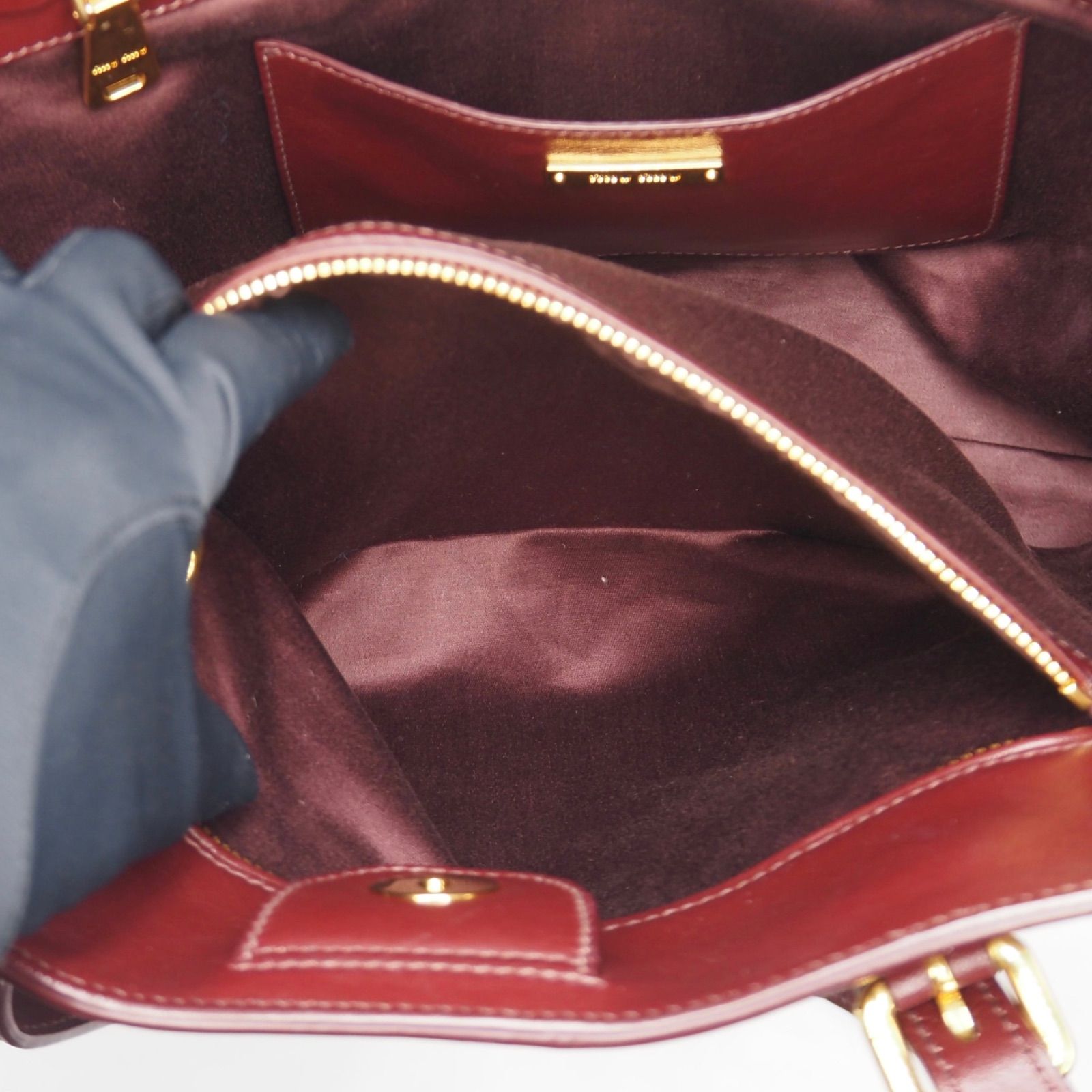 バッグ miumiu レザースタッズ トートバッグ レッド