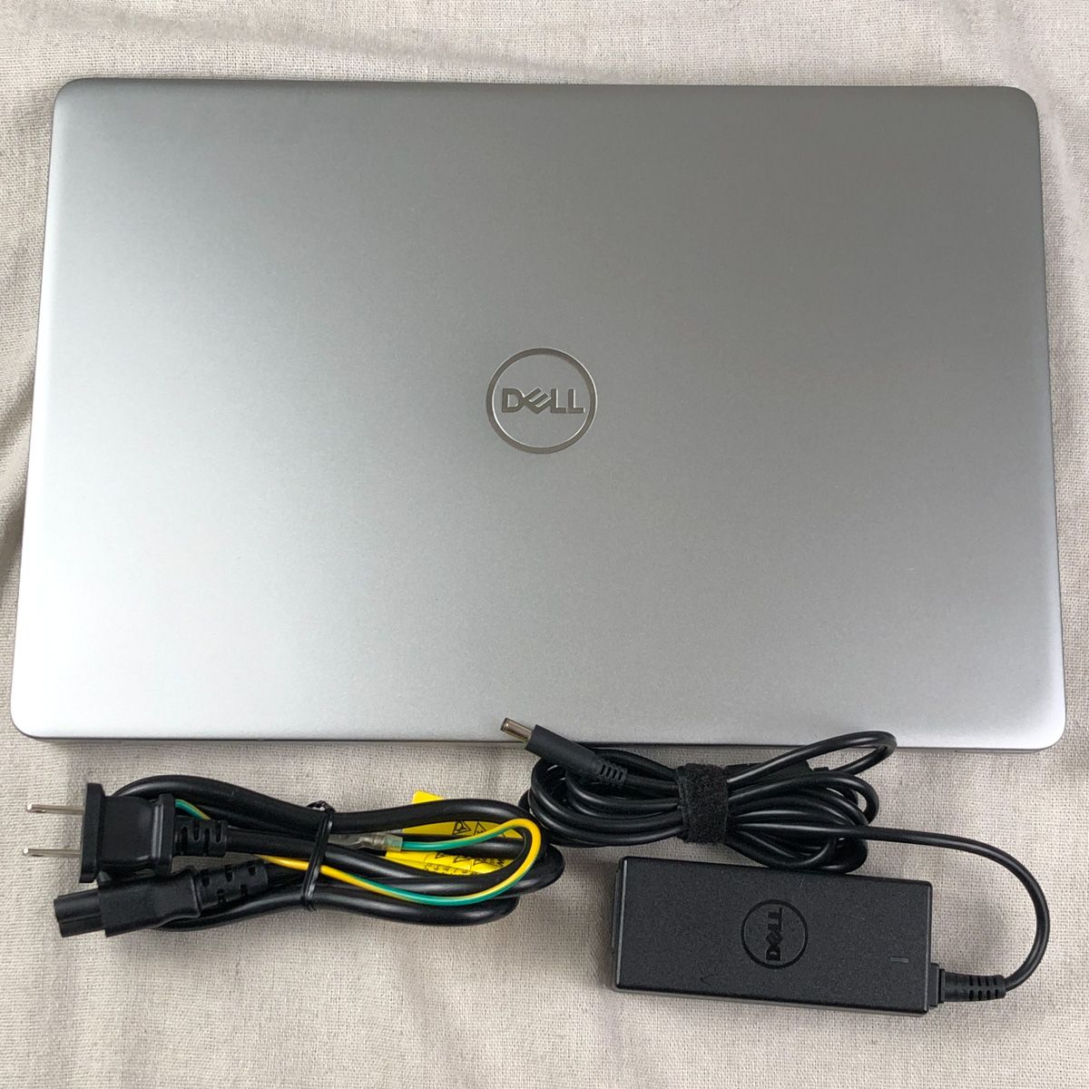 DELL ノートパソコン vostro P87G001 ジャンク ジャンク DELL Vostro