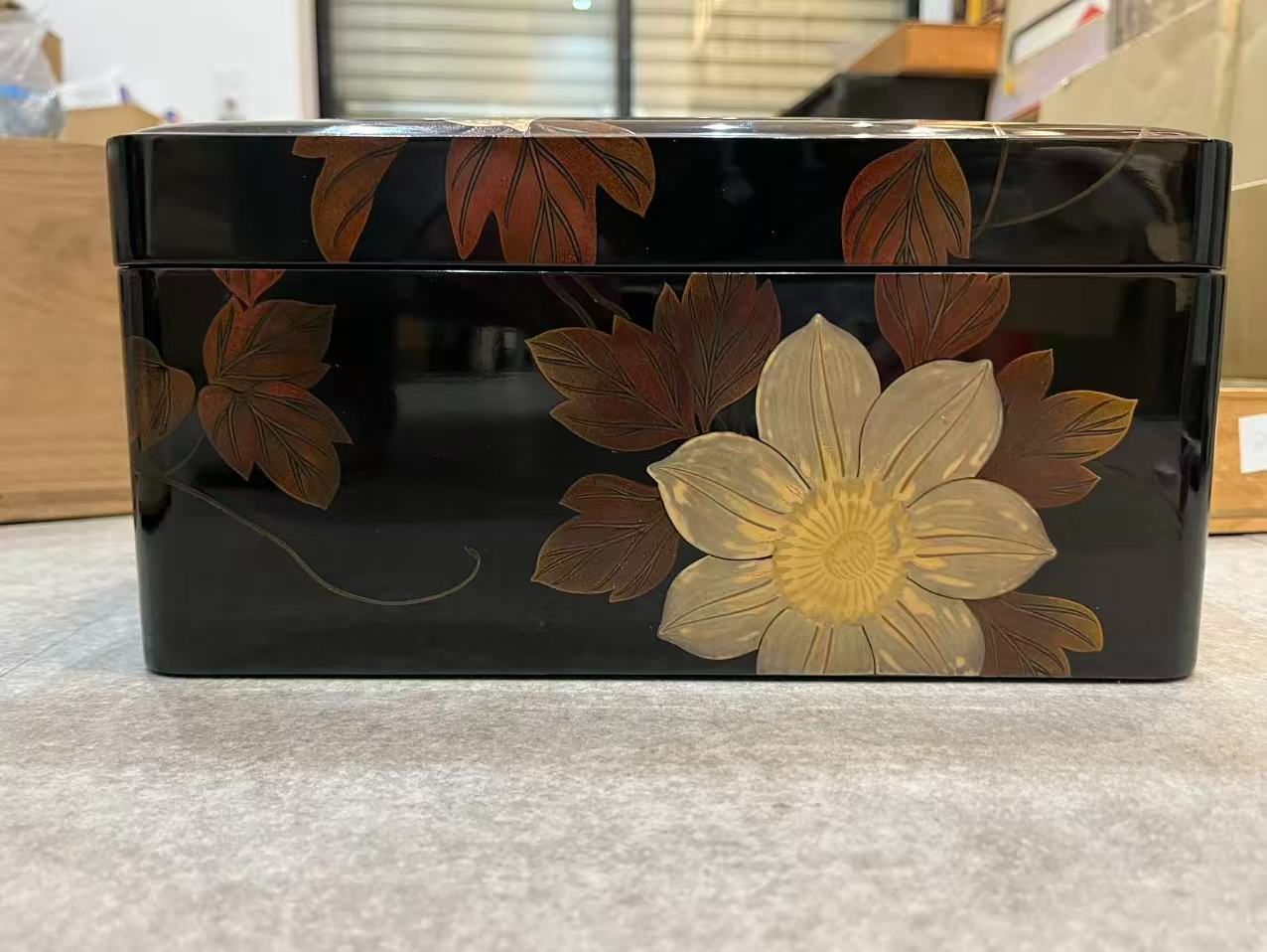 極美品】伝統工芸 漆器 文箱 蒔絵 螺鈿 大輪花 木箱付き 道具箱 书道箱