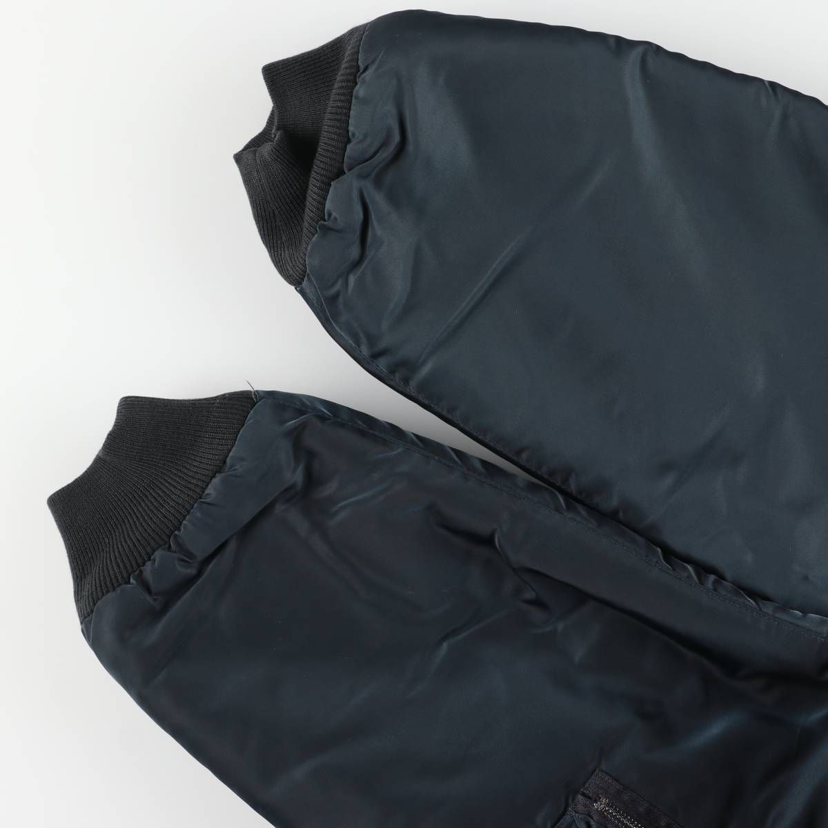 古着 ~90年代 民間品 ショット SCHOTT MA-1タイプ 中綿入り ミリタリー
