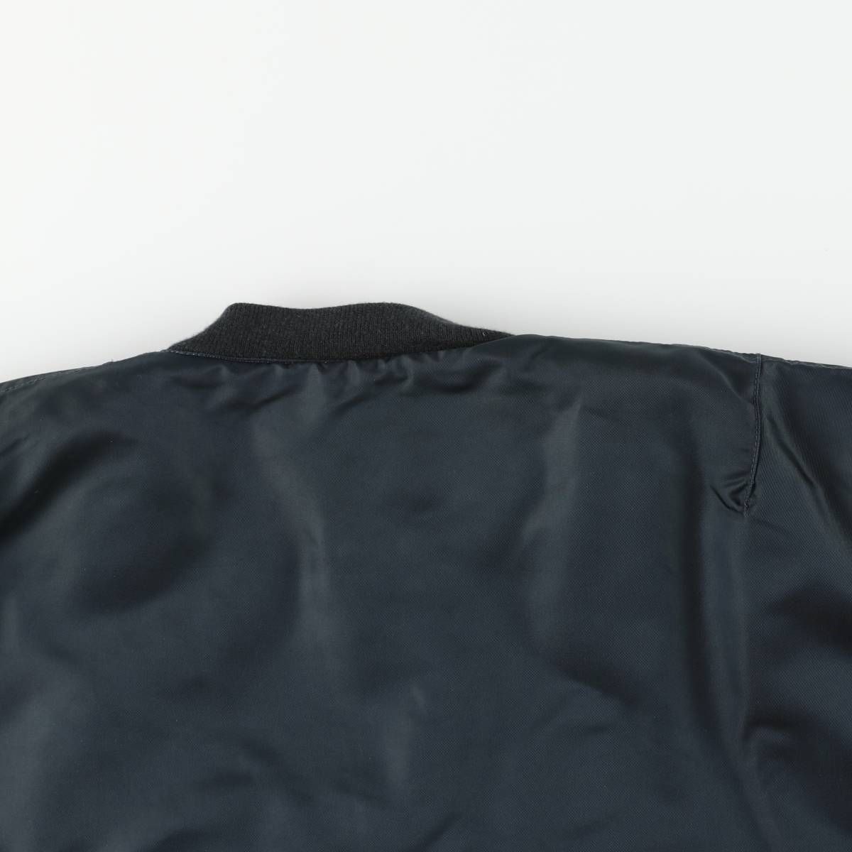 古着 ~90年代 民間品 ショット SCHOTT MA-1タイプ 中綿入り ミリタリー